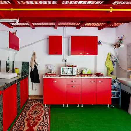 Flory De Inchiriat Gasthuis 3*