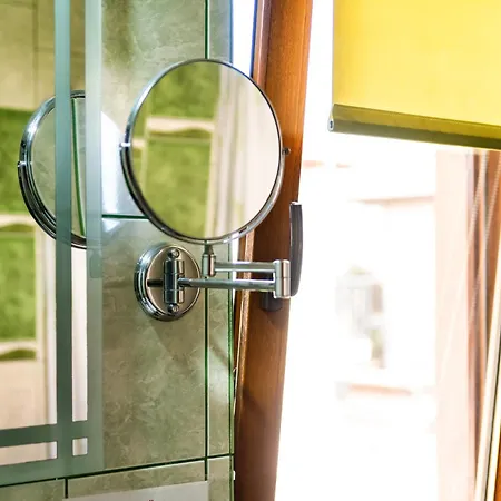 Flory De Inchiriat Gasthuis Eforie Nord