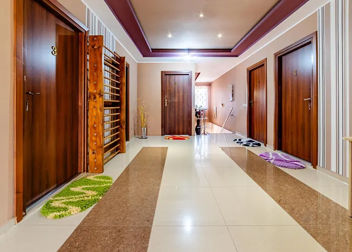 Flory De Inchiriat Pensión