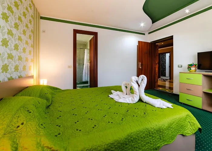 Flory De Inchiriat Pensión Eforie Nord