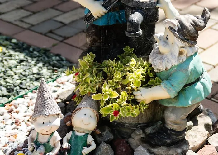 Flory De Inchiriat Pensión